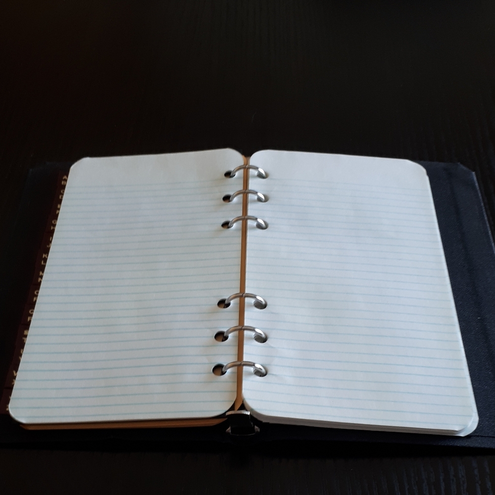 (Free With Purchase) Address Book - Picture 3 of 4
